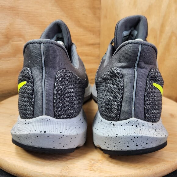 Nike Quest Mens Running Shoes Sneakers main image 7